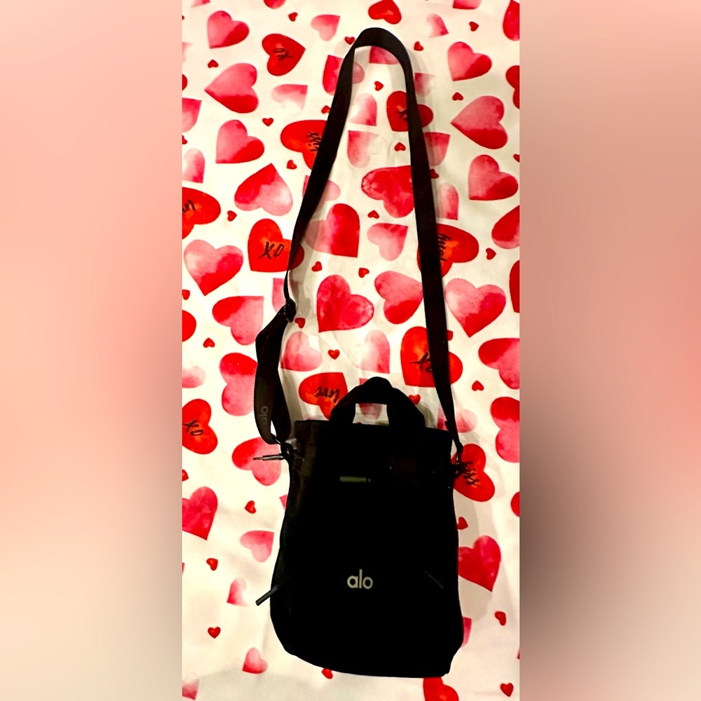 Alo Cross Body Bucket Bag